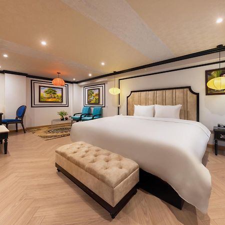 Calista Trendy Hotel & Spa Hanoi Exterior photo